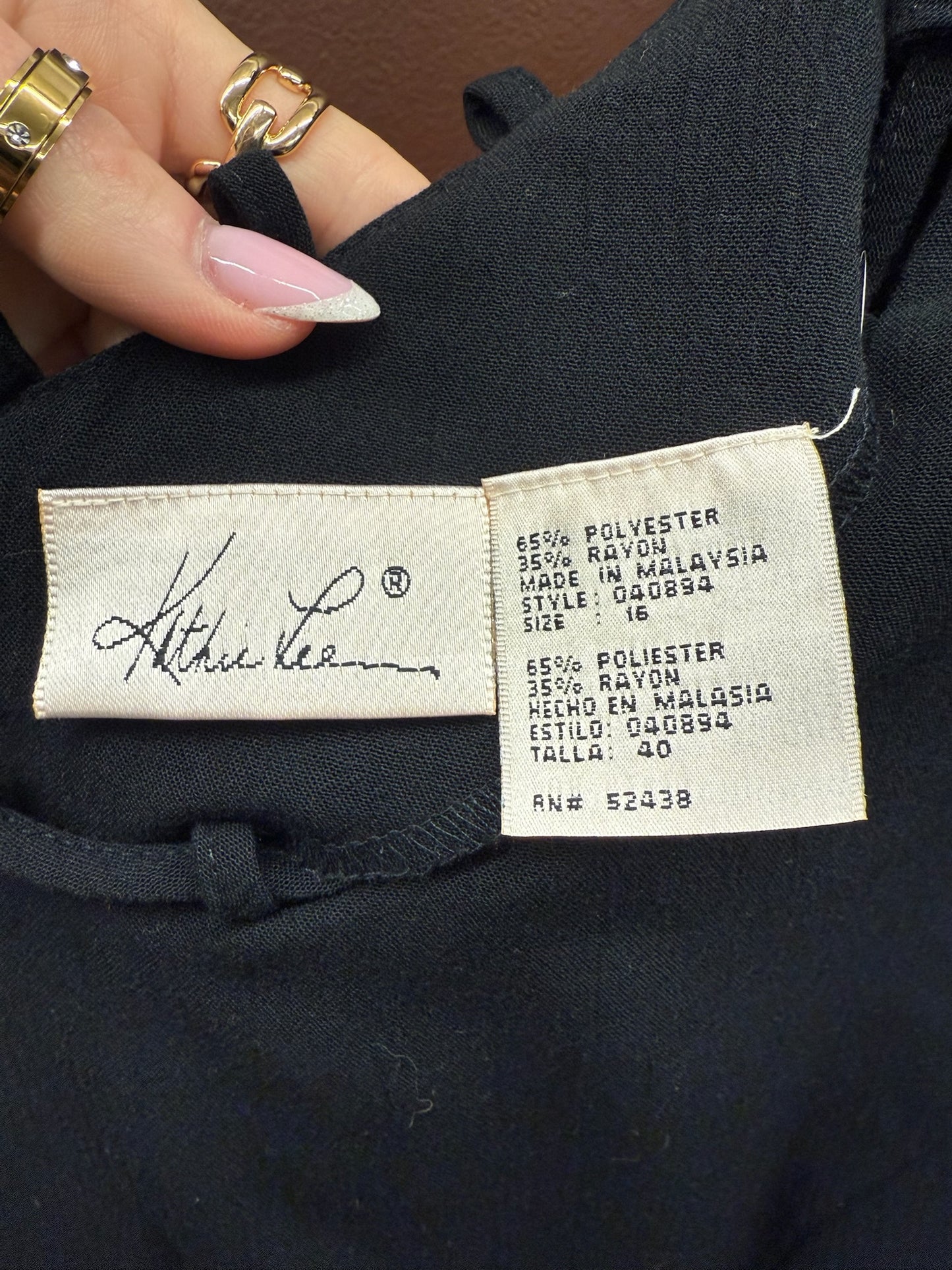 90’s Scoop Neck Midi Dress