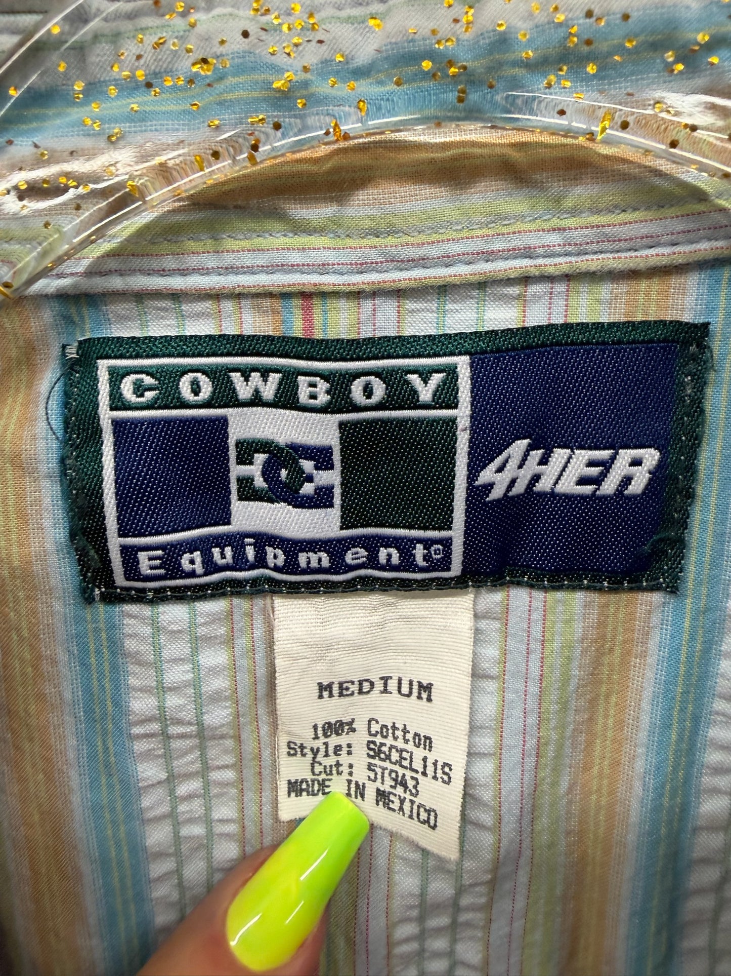 Cowgirl Cutoff