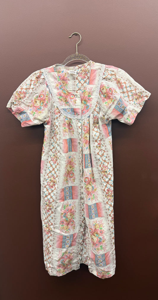 Color Patch Nightgown