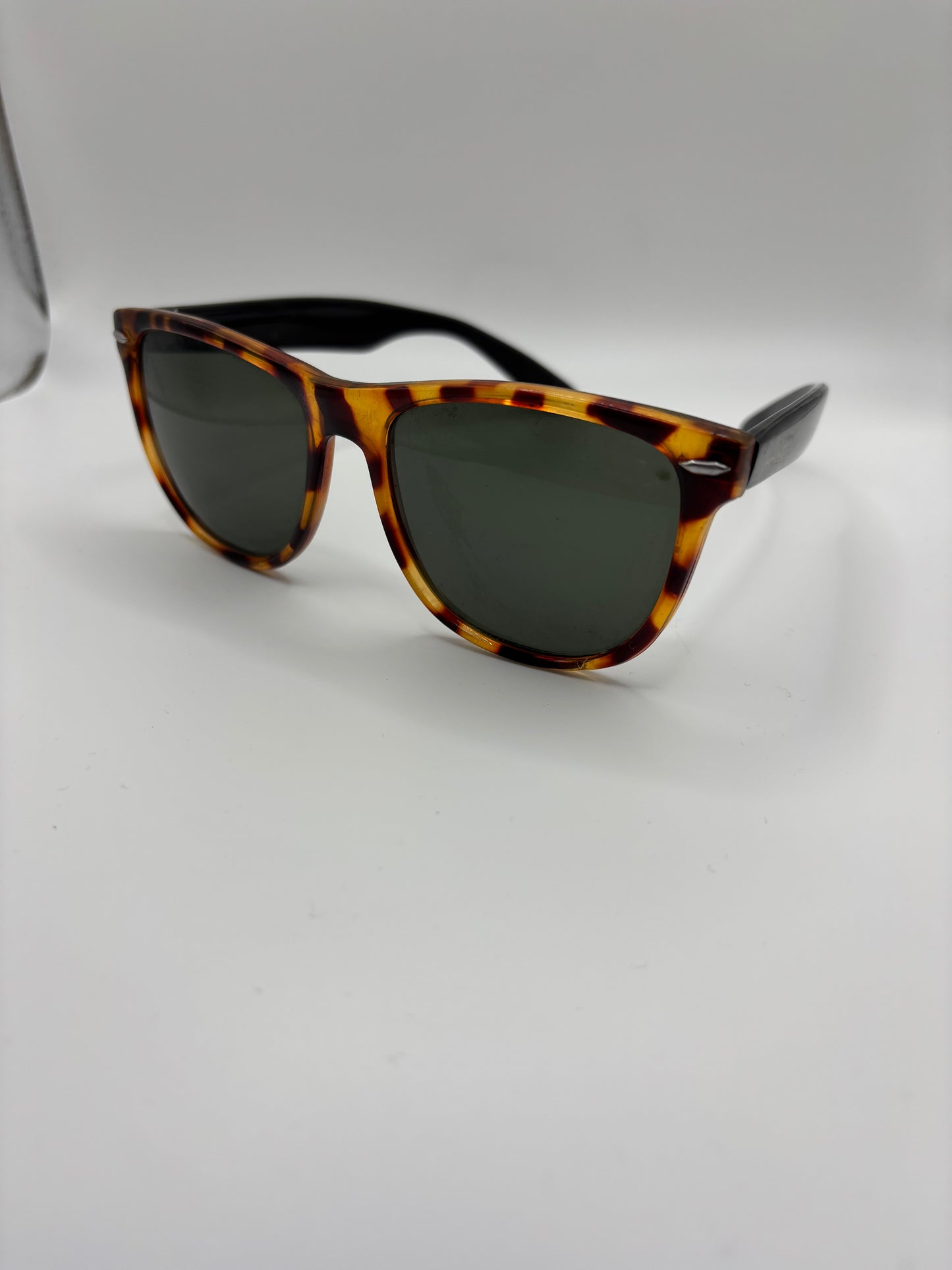 Jaclyn Smith Sunglasses - Vintage