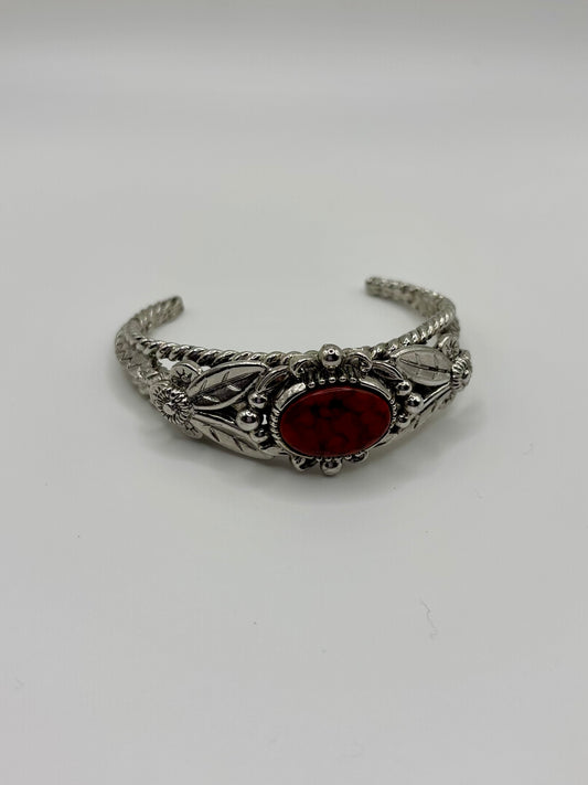 1970's Coral Cabochon Bracelet