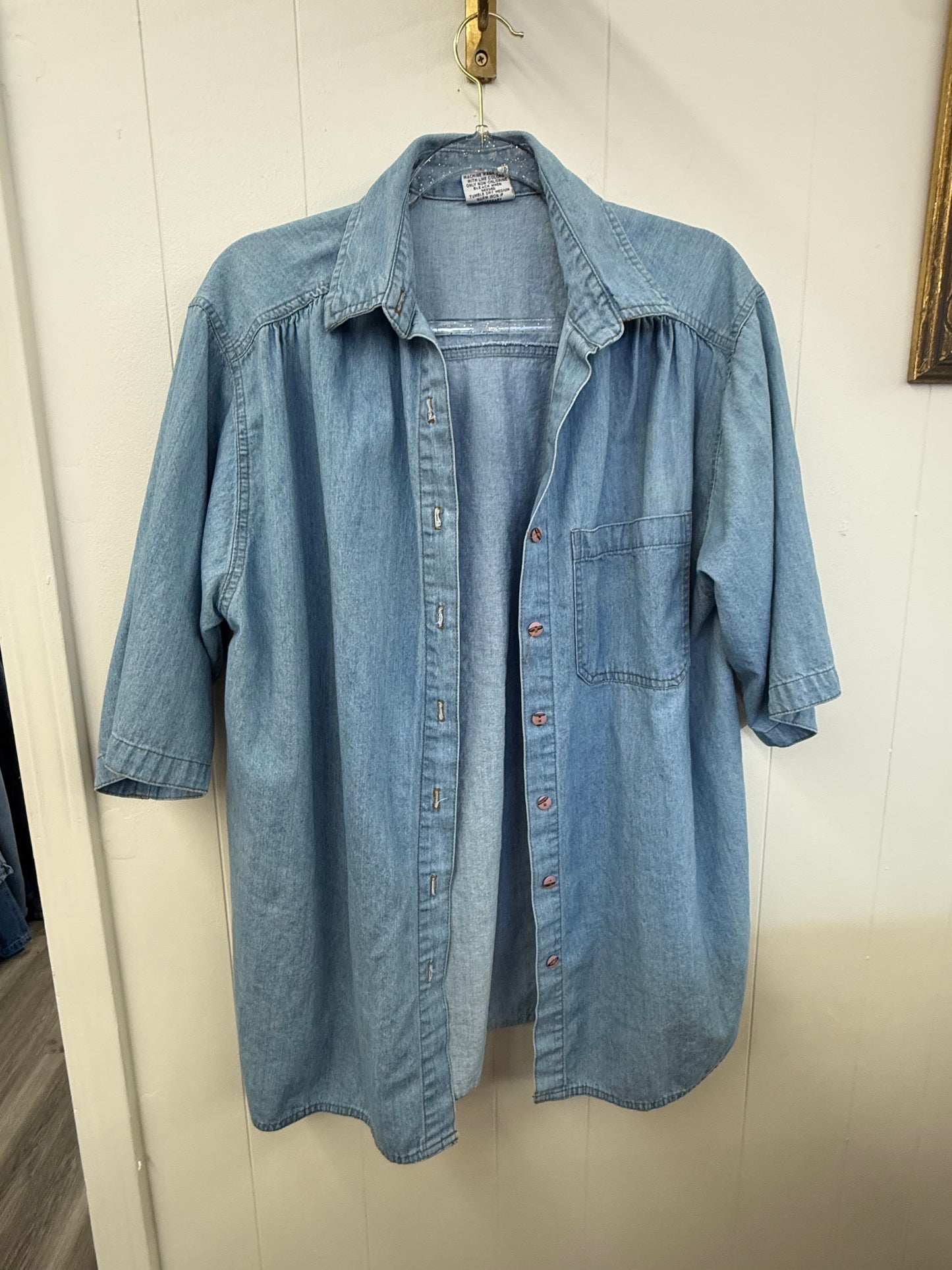 Short Sleeve Chambray Button Up