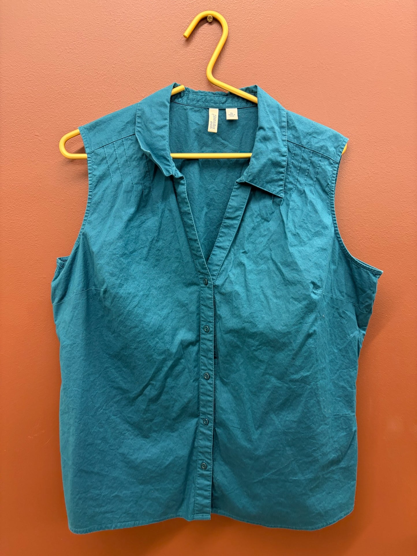 Teal Sleeveless Shirt