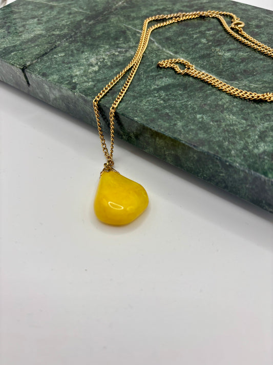 Vintage Baltic Amber Pendant