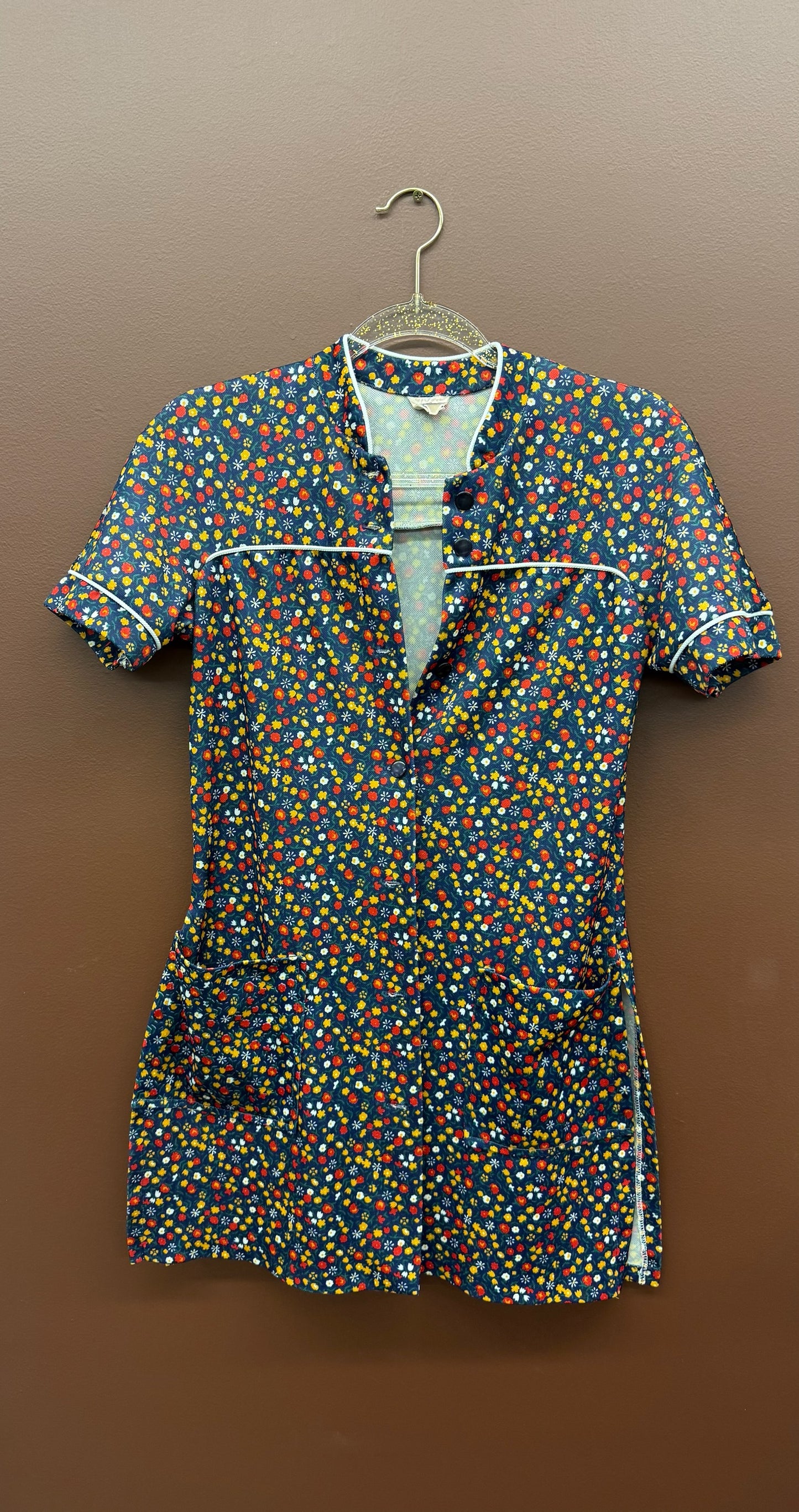 1970’s Vintage Scrub/Smock Top