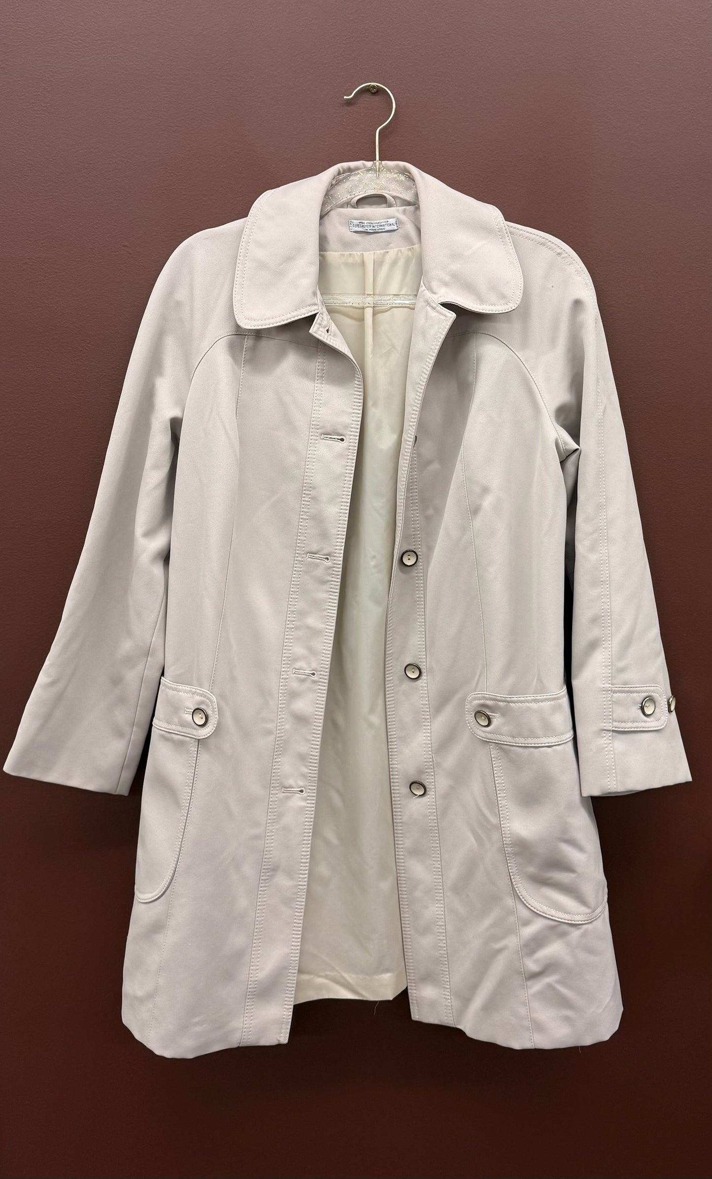 Tan Trench