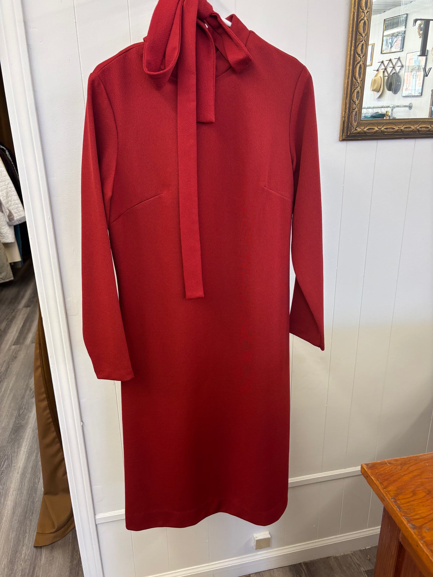 Retro Burgundy Dress with Tie