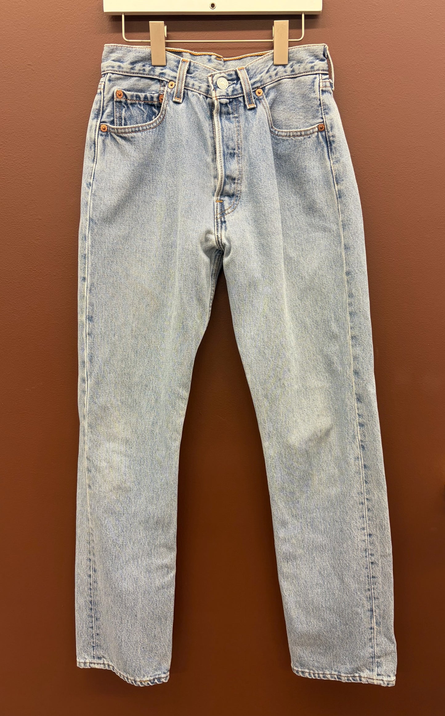 Vintage Lightwash Levi’s
