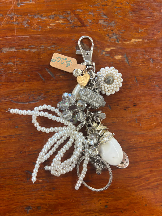 Vintage Jewelry Keychain - White & Pearl